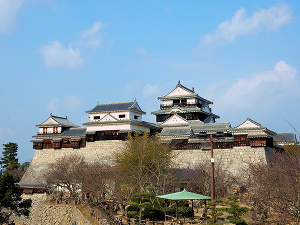 松山城